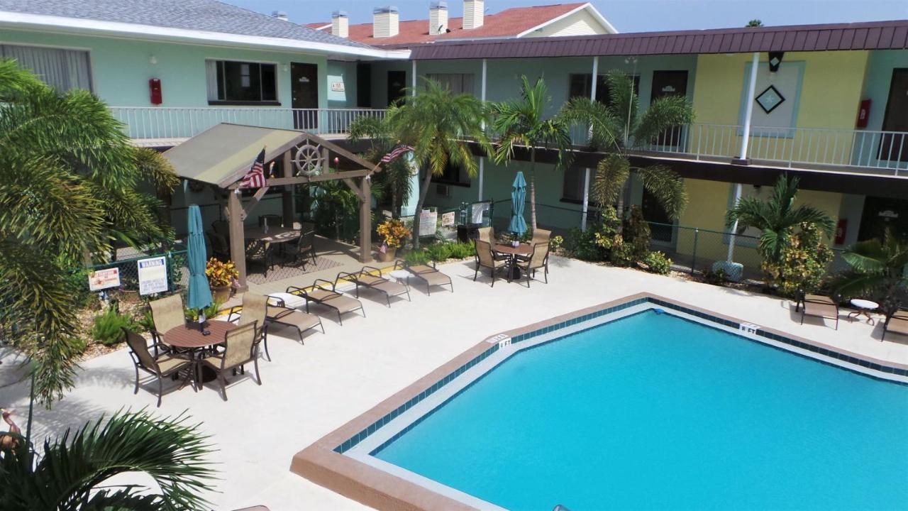 Island House Resort Hotel St. Pete Beach Dış mekan fotoğraf