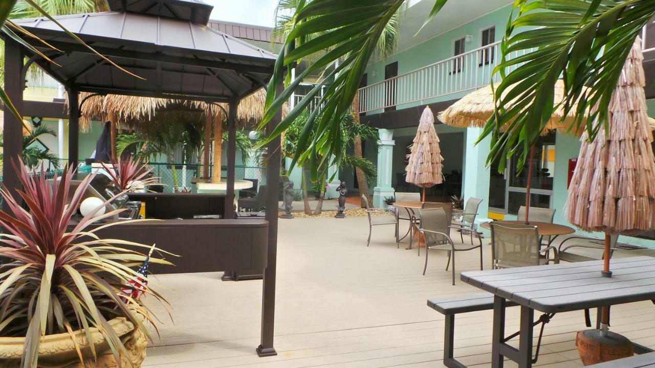 Island House Resort Hotel St. Pete Beach Dış mekan fotoğraf