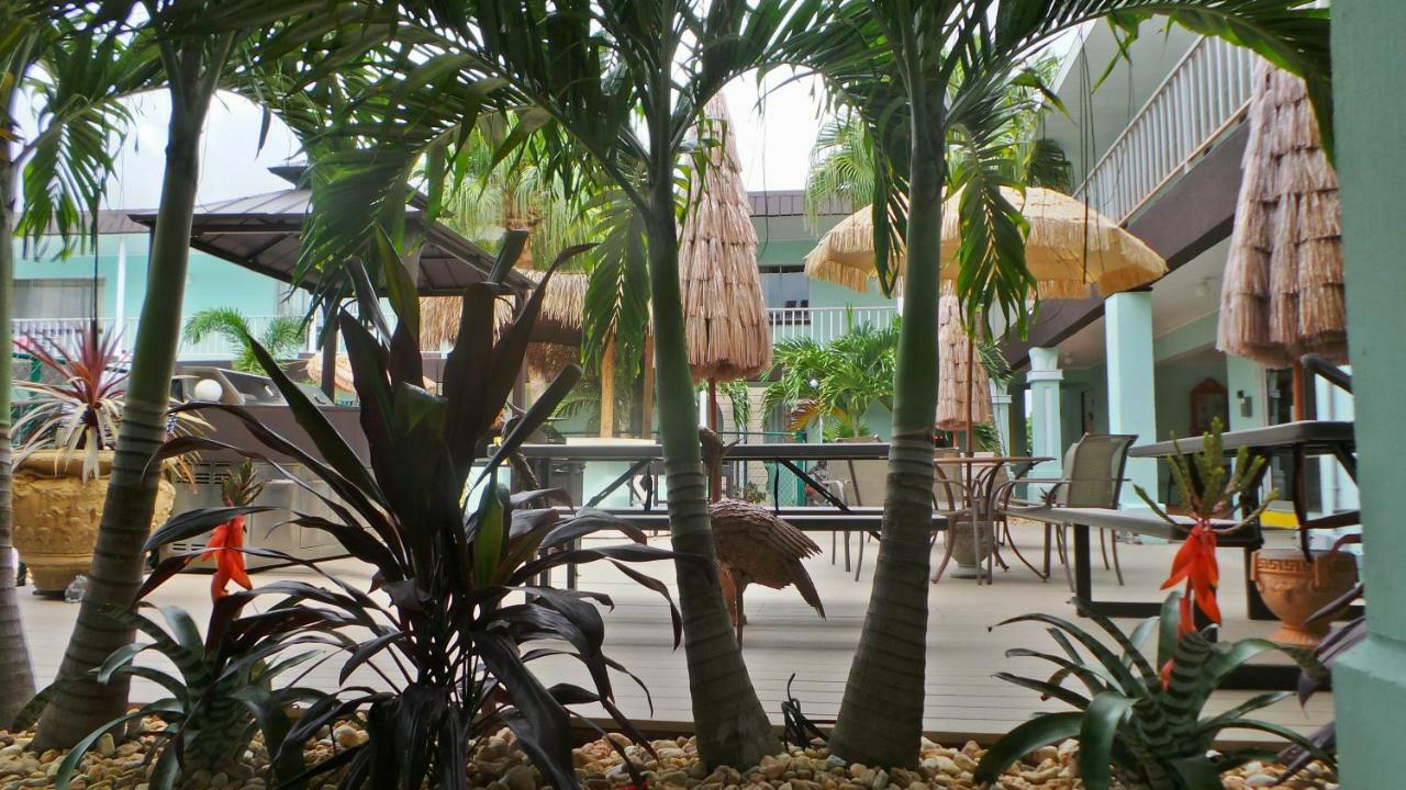 Island House Resort Hotel St. Pete Beach Dış mekan fotoğraf