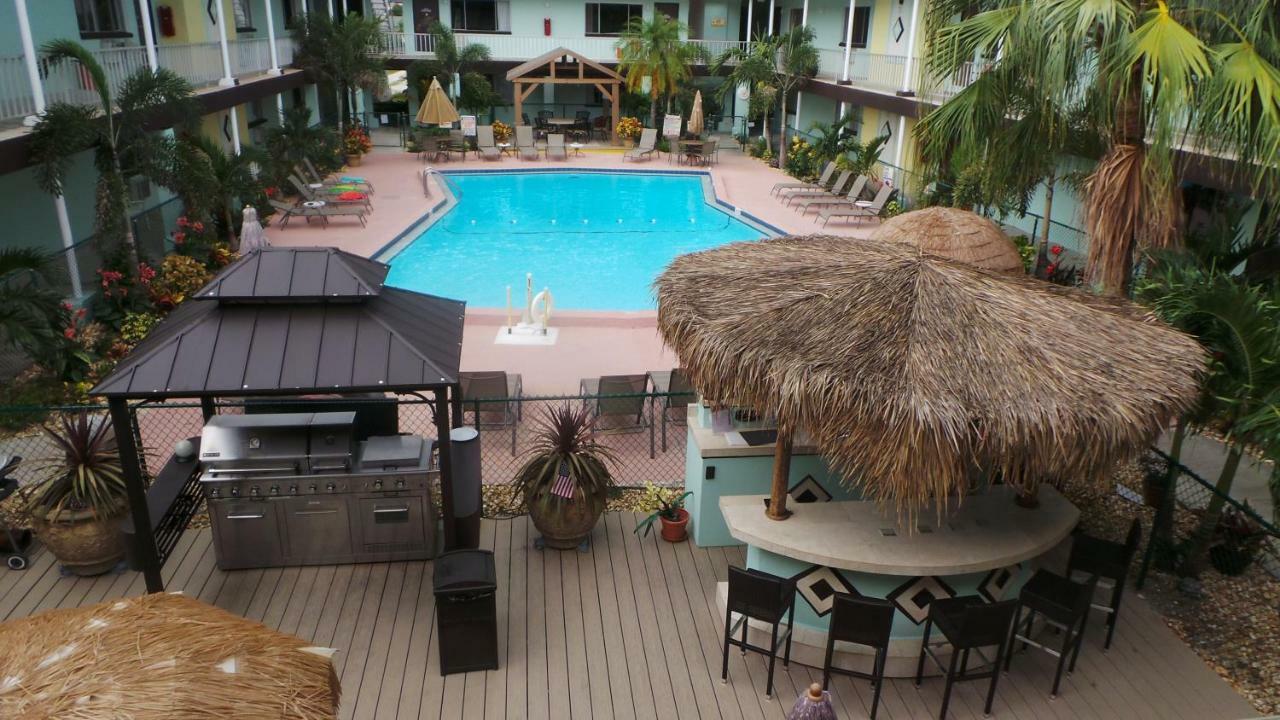 Island House Resort Hotel St. Pete Beach Dış mekan fotoğraf