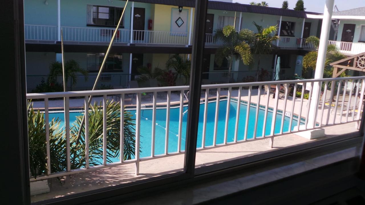 Island House Resort Hotel St. Pete Beach Dış mekan fotoğraf